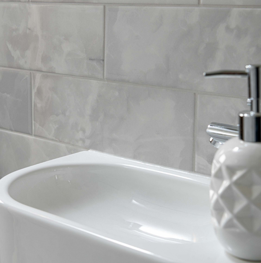 Onix Smoke Marble Effect Tile 300x100x8mm – TF TILES